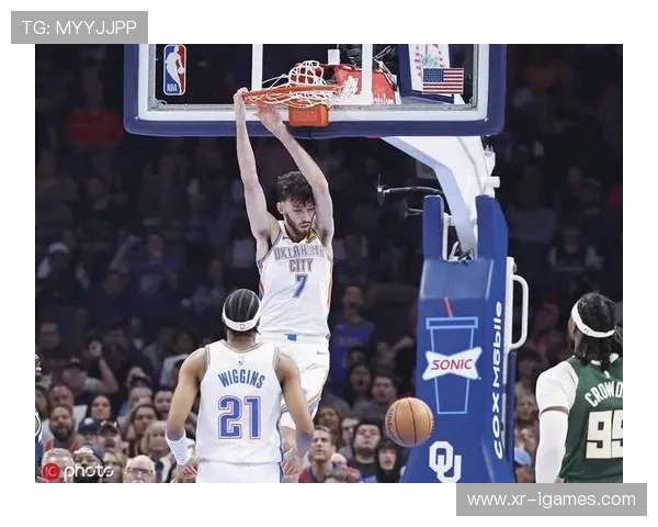 霍姆格伦谈与亚历山大配合：默契源自训练场万次传接