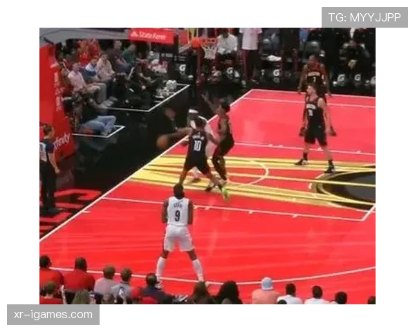 报道:季后赛球队加练“特殊情况”下的转换进攻,包括底线发球快速战术